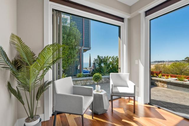 2974 E Cliff Drive, Santa Cruz CA: https://media.crmls.org/mediaz/016eb9e5-45c8-498d-a2c0-00a48519f9a4.jpg