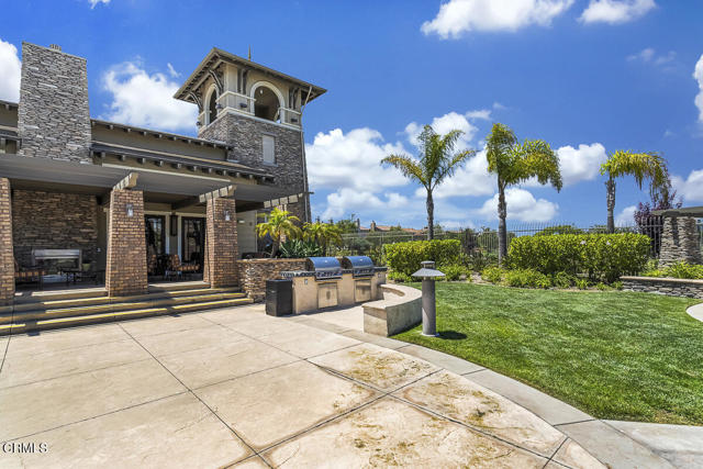 1542 Windshore Way, Oxnard CA: https://media.crmls.org/mediaz/016f0b00-405a-47e1-9f38-ad481da1458e.jpg