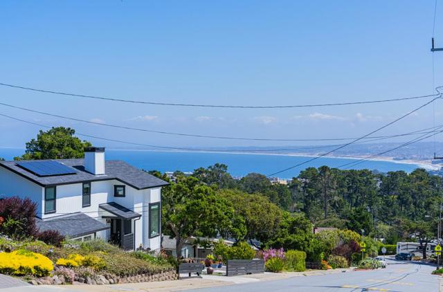 189 Via Gayuba, Monterey CA: https://media.crmls.org/mediaz/0171317a-03ec-4341-bb44-8c89c0c0401c.jpg