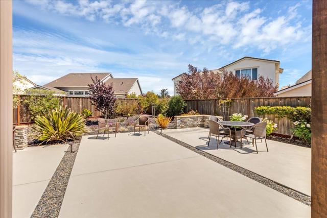 586 Braden Way, Marina CA: https://media.crmls.org/mediaz/0171895d-8de0-433b-8ca6-b5cd18f1070f.jpg