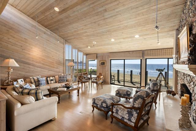 8510 El Paseo Grande, La Jolla CA: https://media.crmls.org/mediaz/0171b605-8d11-49a2-b23c-dcf127694efd.jpg