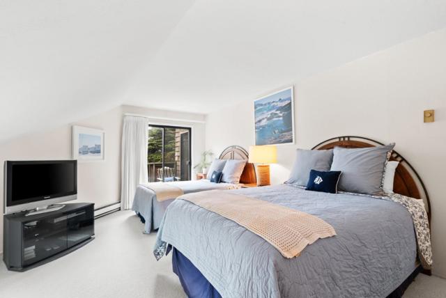 101 Shell Drive, Watsonville CA: https://media.crmls.org/mediaz/01738f8b-dbd1-4cc2-9fc5-7c26990102d8.jpg