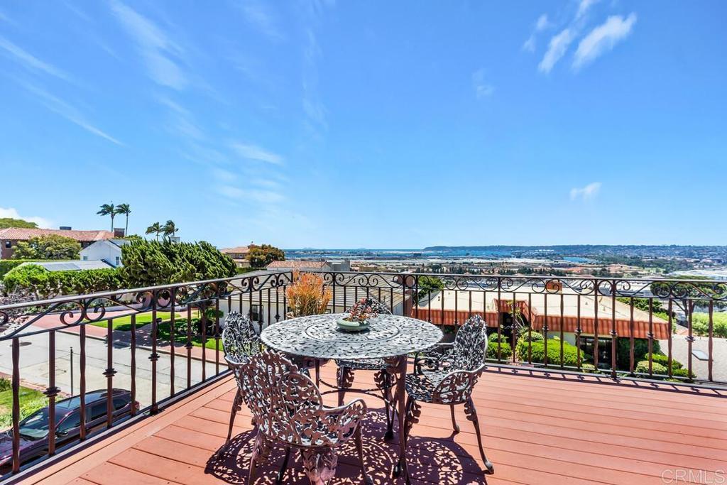 2226 Juan Street - photo 4
