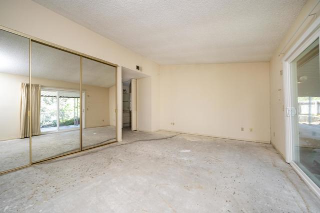 Detail Gallery Image 13 of 38 For 1824 Portofino Dr, Oceanside,  CA 92054 - 3 Beds | 2 Baths