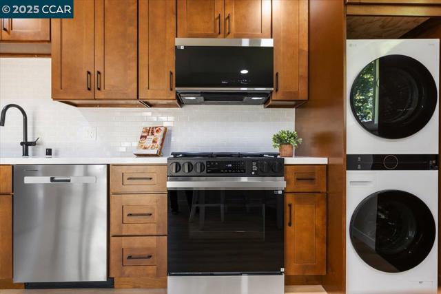 4178 Huckleberry Dr, Concord CA: https://media.crmls.org/mediaz/01744488-33d7-4a25-8043-7818e230b287.jpg