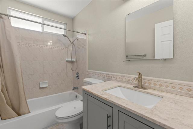 Image 13 of 67 For 2604 Sierra Vista Court