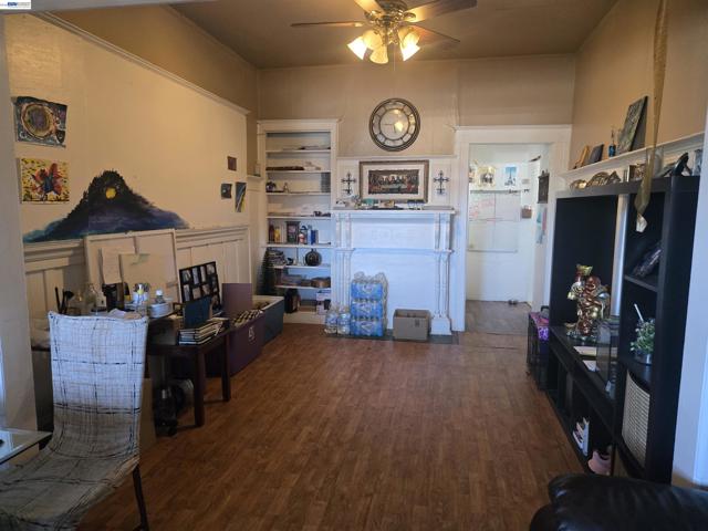 Image 6 of 28 For 1345 53rd Ave