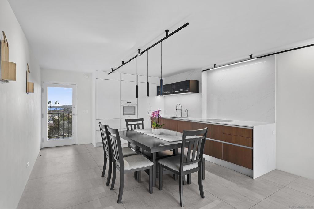 4944 Cass - photo 3