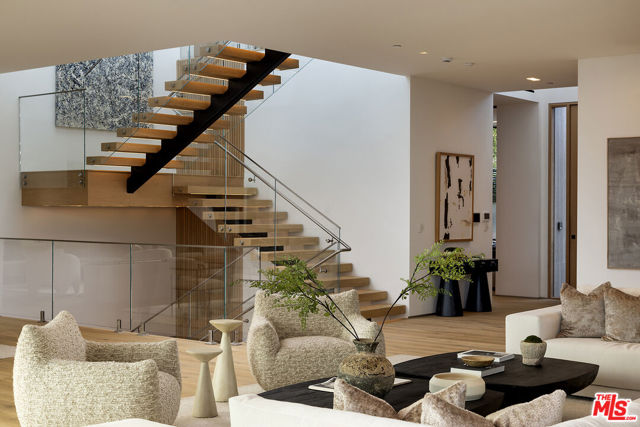 Drew Fenton | 1660 Casale Road Pacific Palisades CA | MLS: 7697147 Drew Fenton | 1660 Casale Road Pacific Palisades CA | MLS: 7697147