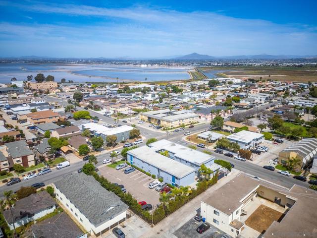 Image 8 of 13 For 1091 Calla Avenue