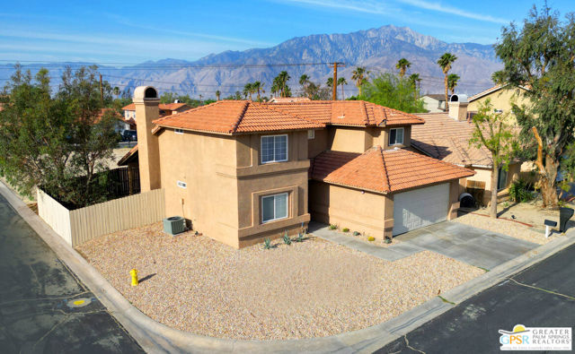 66735 El Dorado Place, Desert Hot Springs CA: https://media.crmls.org/mediaz/017b8de6-1131-4dc6-b096-b21ca3fcf018.jpg
