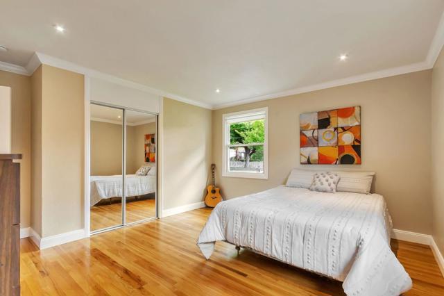 1663 Cross Way, San Jose CA: https://media.crmls.org/mediaz/017c5627-9a2d-4497-a6cd-e9f3a3e5d505.jpg