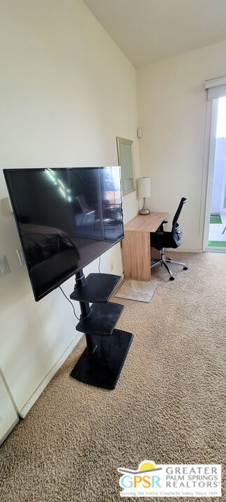 4945 Frey Way, Palm Springs CA: https://media.crmls.org/mediaz/017cb34d-55f4-431d-9c0a-58d7d9763ea9.jpg
