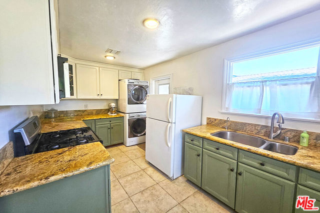 436 North Cordova Street photo 11