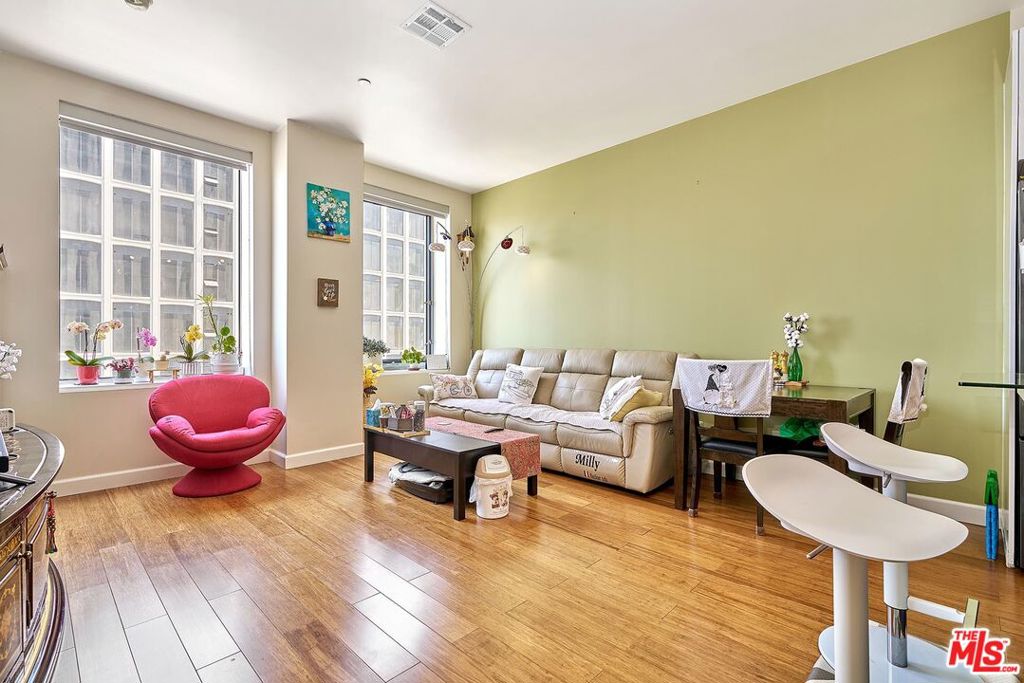 3810 Wilshire Boulevard #801