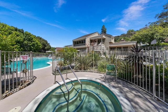 4366 Caminito Pintoresco, San Diego CA: https://media.crmls.org/mediaz/01803145-b096-42e5-ac42-44e2141858d3.jpg