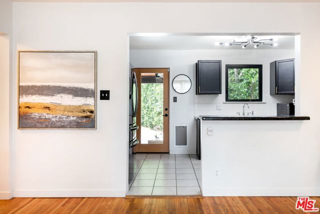 2342 S Garth Avenue, Los Angeles CA: https://media.crmls.org/mediaz/01803771-2a2f-4548-bfd1-df3ed3e98f88.jpg