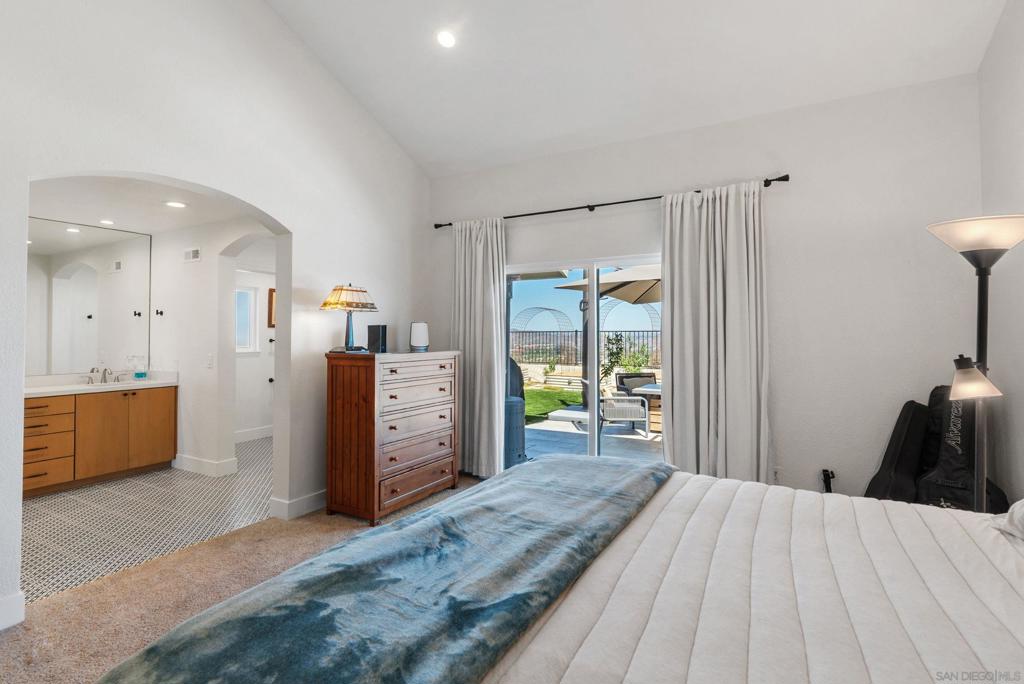 16396 Avenida Suavidad - photo 14