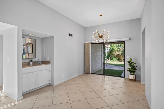 6236 Paseo De La Palma, Palm Springs, CA 92264
