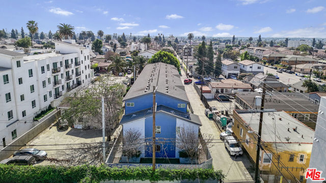 Image 3 of 8 For 1271 39th Place