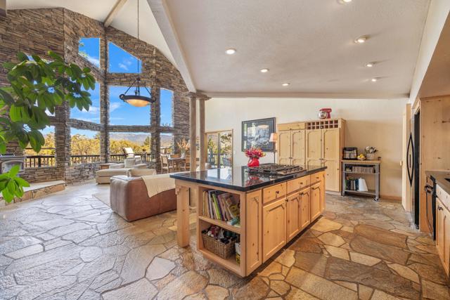 36958 Goldshot Creek Road, Mountain Center CA: https://media.crmls.org/mediaz/0182d92b-3a4a-4b2d-8bb1-bc79457dd703.jpg