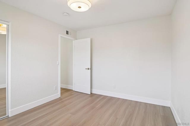 664 Crescent Dr, Chula Vista CA: https://media.crmls.org/mediaz/0183b658-cbcc-4fea-b34f-4e944221bd74.jpg