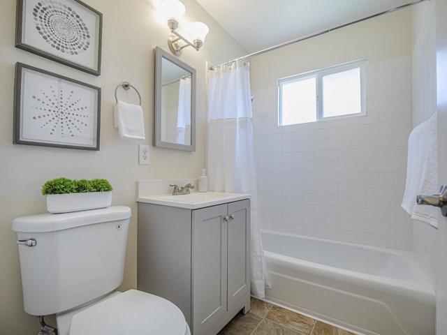917 Sir Francis Avenue, Capitola CA: https://media.crmls.org/mediaz/0183ed20-f75d-4ea6-8ead-4129e98fcd4a.jpg