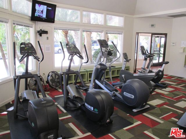 2654 Basil Lane, Los Angeles CA: https://media.crmls.org/mediaz/0184194f-8e80-4e15-903b-e39afc7d2c93.jpg