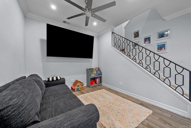 Detail Gallery Image 15 of 63 For 11372 via Rancho San Diego #B,  El Cajon,  CA 92019 - 3 Beds | 2/1 Baths