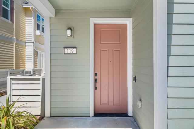 119 Orbit Way, Mountain View CA: https://media.crmls.org/mediaz/018676bc-40a0-4a62-a0fe-e36afd28e233.jpg
