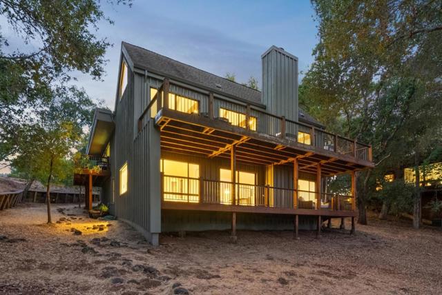 2 Thistle Street, Portola Valley CA: https://media.crmls.org/mediaz/0186f111-bed8-46c8-b06b-fd66c2c7ec40.jpg