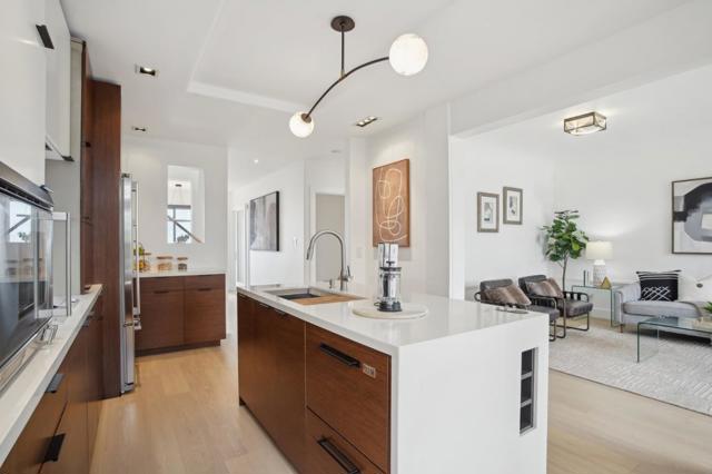 2183 45th Avenue, San Francisco CA: https://media.crmls.org/mediaz/01870381-2e14-4ffa-8fb6-454ce732755f.jpg