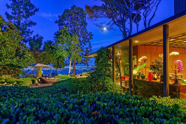 567 GAGE LANE, San Diego CA: https://media.crmls.org/mediaz/01877ab8-0a1f-4e57-97f8-973e96d233d8.jpg