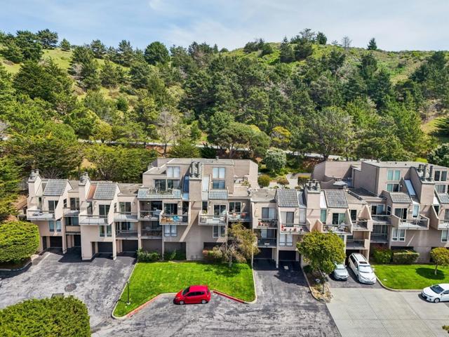 415 Roberts Road, Pacifica CA: https://media.crmls.org/mediaz/01878828-91a9-4a80-a118-8962e5beeb0f.jpg