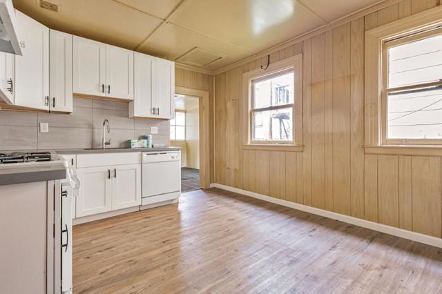 658 Lisbon Street, San Francisco CA: https://media.crmls.org/mediaz/0188ba5d-f43c-4cb7-9cdf-fbd69661708a.jpg