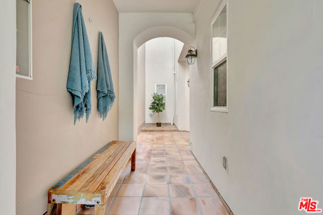 6438 Lunita Road, Malibu CA: https://media.crmls.org/mediaz/018bcfe6-54d9-4a3c-8a12-f3a8a4ddc019.jpg