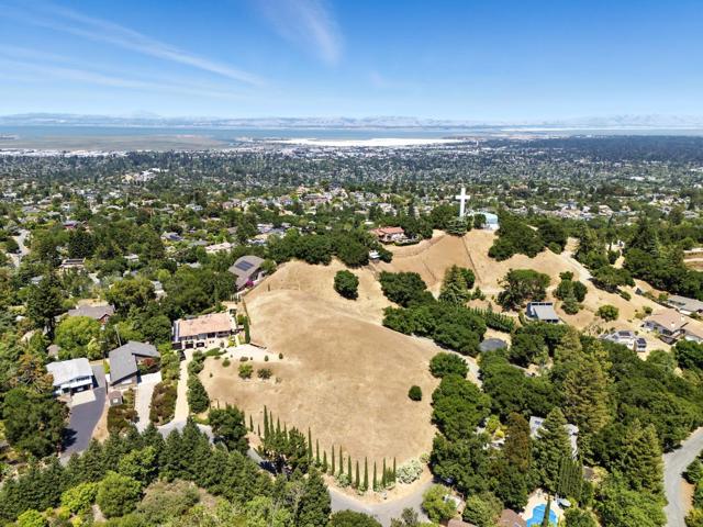 0 California Way, Redwood City CA: https://media.crmls.org/mediaz/018c9bb9-3525-417d-b19f-651b03d6dfb6.jpg