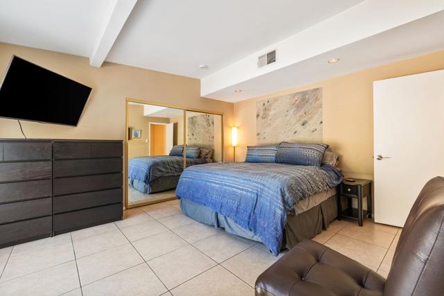 68079 Vista Del Valle, Cathedral City CA: https://media.crmls.org/mediaz/018eea35-4ca1-4ad2-b065-e67cca1e09b5.jpg