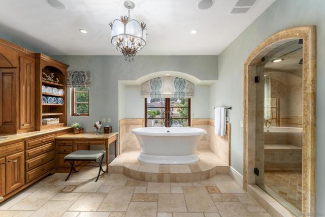 1038 E Ave, Coronado CA: https://media.crmls.org/mediaz/018f609d-945c-4f35-9d9f-3795051f0da6.jpg