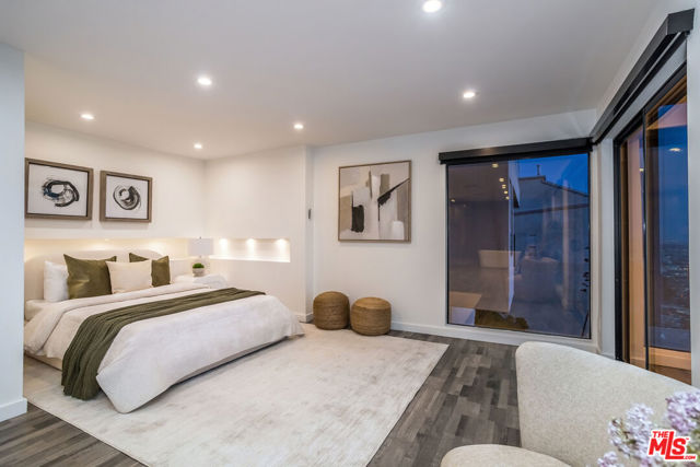 8506 Magnolia Drive, Los Angeles CA: https://media.crmls.org/mediaz/018fafff-5d98-4281-a996-c032b5d772f2.jpg