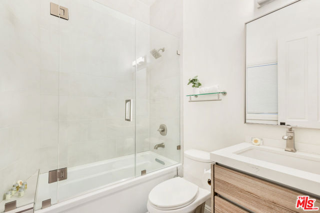 Drew Fenton | 11037 Anzio Road Los Angeles CA | MLS: 7530145