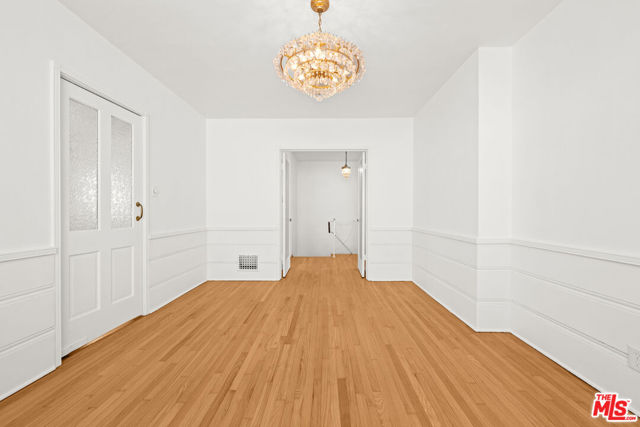 3715 Homeland Drive, View Park CA: https://media.crmls.org/mediaz/01900e20-1f65-40b6-b780-81db18736a7b.jpg
