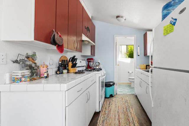 1003 Walnut Avenue, Santa Cruz CA: https://media.crmls.org/mediaz/019391ab-8d44-4d66-a9b4-6a535b5b7e4b.jpg
