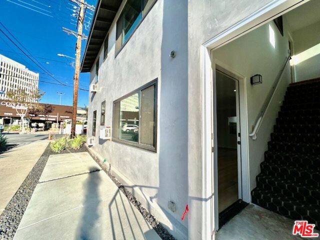 Drew Fenton | 11702 Dorothy Street Los Angeles CA | MLS: 7401432 Drew Fenton | 11702 Dorothy Street Los Angeles CA | MLS: 7401432
