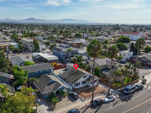 3711 29th St, San Diego CA: https://media.crmls.org/mediaz/01973403-bf69-4803-ac99-a7149025ae38.jpg