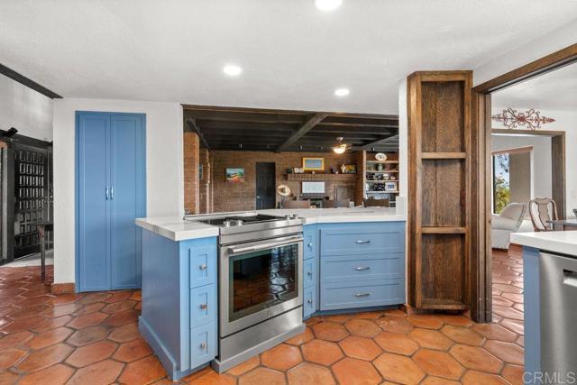 Detail Gallery Image 22 of 68 For 710 Buena Creek Rd, San Marcos,  CA 92069 - 3 Beds | 3/1 Baths