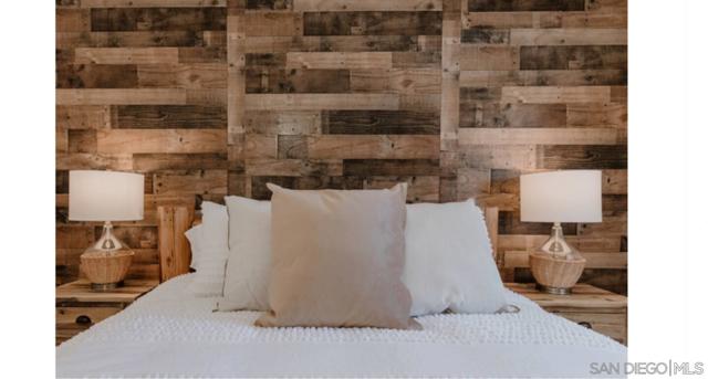 1027 W Country Club Blvd, Big Bear CA: https://media.crmls.org/mediaz/01998586-8267-4906-a091-45d456fa87d4.jpg