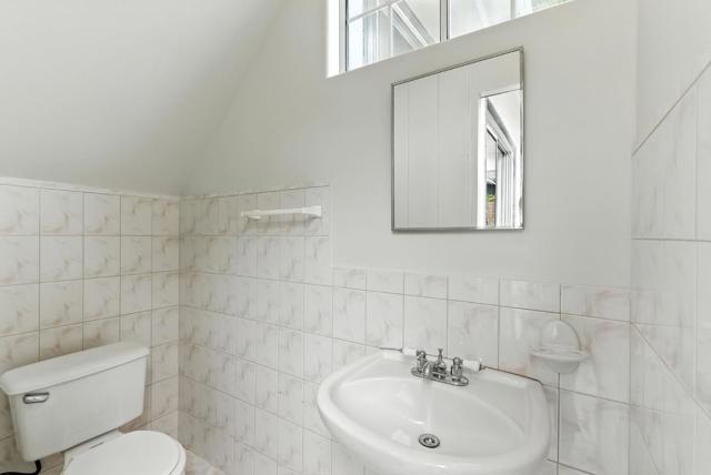 230 Rhine Street, San Francisco CA: https://media.crmls.org/mediaz/019a5b0a-af03-493d-9a4a-d3c037a2354d.jpg