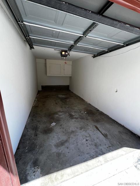 1927 Diamond St, San Diego CA: https://media.crmls.org/mediaz/019a7914-e5cf-4a18-8c27-8cb68e40580e.jpg