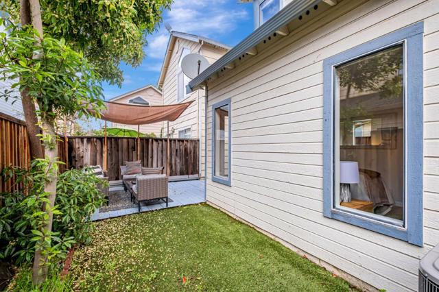 39725 Potrero Drive, Newark CA: https://media.crmls.org/mediaz/019e522f-74b8-40b6-8f7f-078b16862c41.jpg